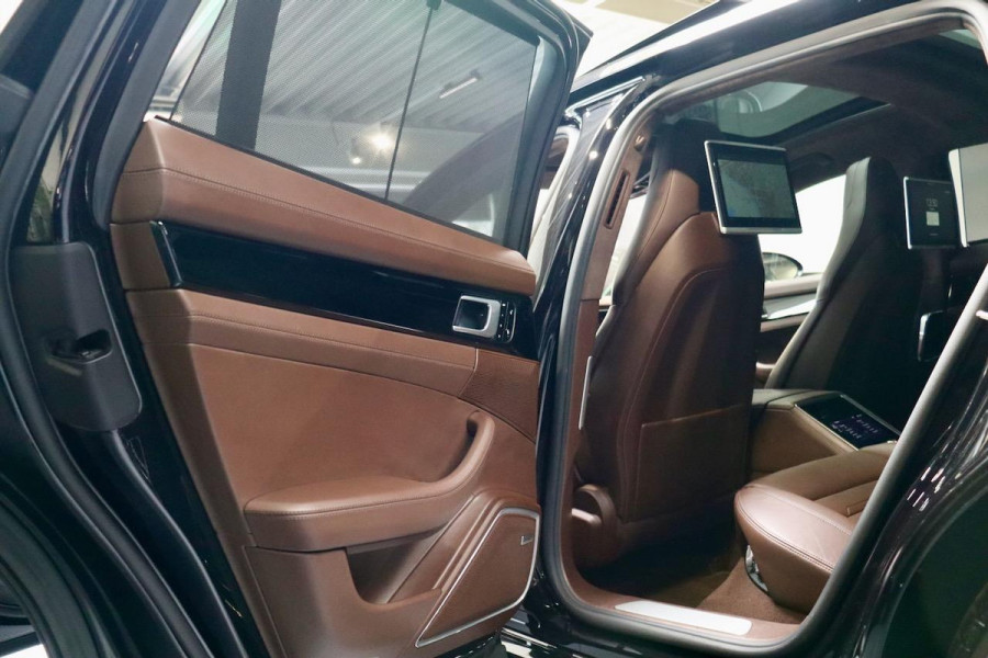 Porsche Panamera Sport Turismo 4.0 Turbo AKRA|PANO|MASSAGE|MATRIX|VOL