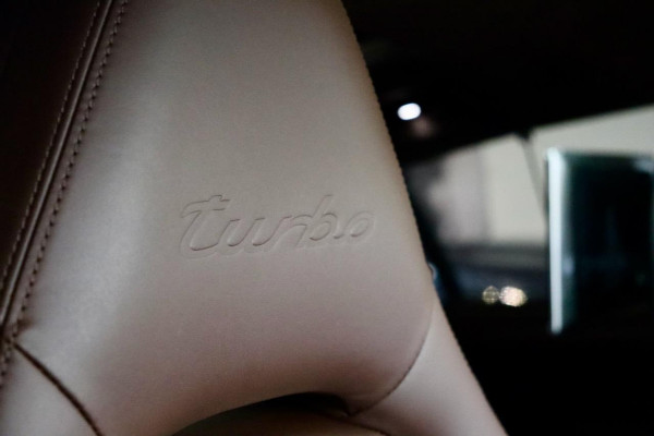 Porsche Panamera Sport Turismo 4.0 Turbo AKRA|PANO|MASSAGE|MATRIX|VOL