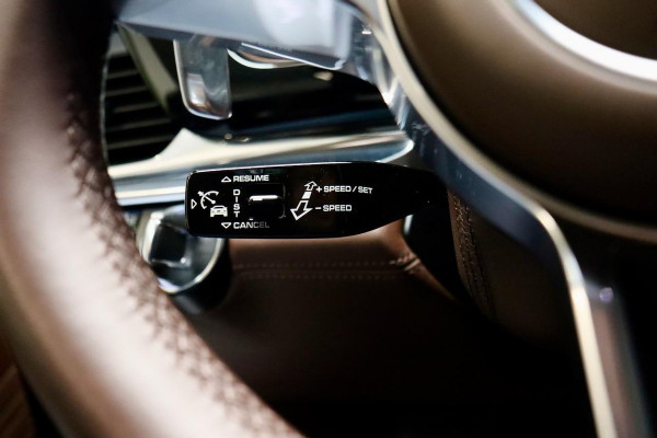 Porsche Panamera Sport Turismo 4.0 Turbo AKRA|PANO|MASSAGE|MATRIX|VOL