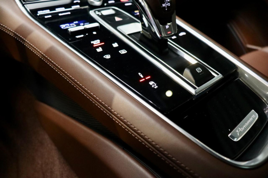 Porsche Panamera Sport Turismo 4.0 Turbo AKRA|PANO|MASSAGE|MATRIX|VOL