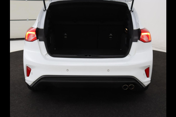 Ford Focus 2.0 EcoBlue ST Line X | Stoelverwarming | Adaptive cruise | Half leder | Elektrische stoel | Camera | Carplay | Navigatie | Stuurverwarming | Full LED | Parkeerhulp | Climate control | B&O Sound