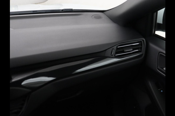 Ford Focus 2.0 EcoBlue ST Line X | Stoelverwarming | Adaptive cruise | Half leder | Elektrische stoel | Camera | Carplay | Navigatie | Stuurverwarming | Full LED | Parkeerhulp | Climate control | B&O Sound