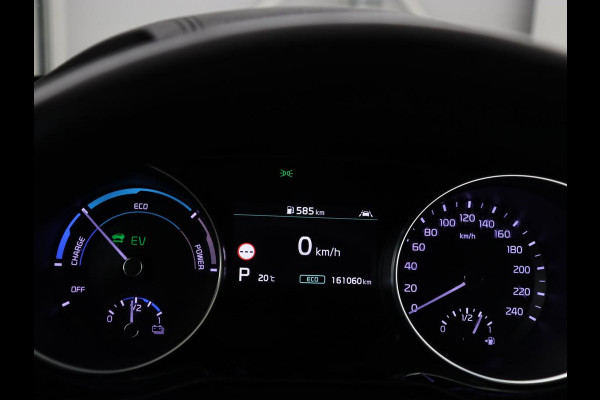 Kia Ceed 1.6 GDI PHEV DynamicPlusLine | SOH 100% | Stoel & stuurverwarming | Trekhaak | Half leder | Carplay | Camera | Keyless | Full LED | Navigatie | Adaptive cruise | Climate control | Bluetooth | Plug In