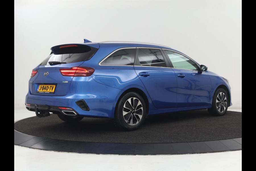 Kia Ceed 1.6 GDI PHEV DynamicPlusLine | SOH 100% | Stoel & stuurverwarming | Trekhaak | Half leder | Carplay | Camera | Keyless | Full LED | Navigatie | Adaptive cruise | Climate control | Bluetooth | Plug In