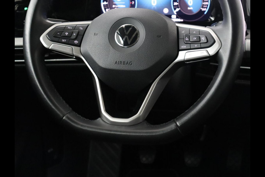 Volkswagen Golf 1.0 TSI Life | Adaptive cruise | Carplay | Navigatie | Parkeerhulp | Sfeerverlichting | Climate control | Digital Cockpit | Bluetooth
