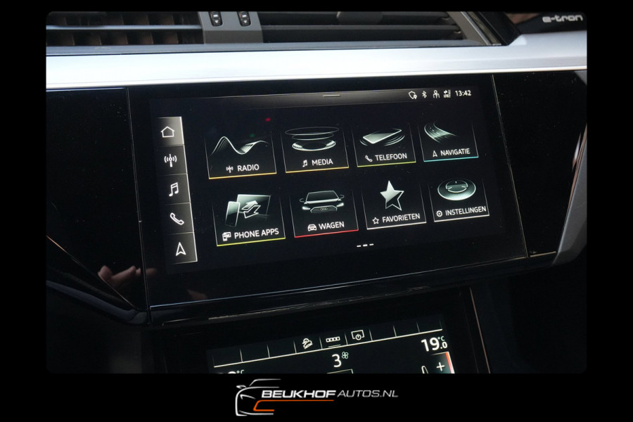 Audi e-tron 50 Quattro S-Line Leer Navi Trekhaak Pano Soh92%