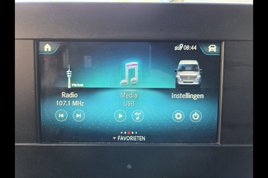 Mercedes-Benz Sprinter 215 CDI L2/H2 Automaat MBux systeem Airco Achteruitrijcamera