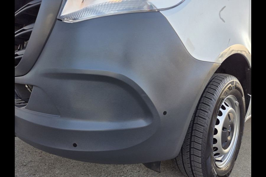 Mercedes-Benz Sprinter 215 CDI L2/H2 Automaat MBux systeem Airco Achteruitrijcamera