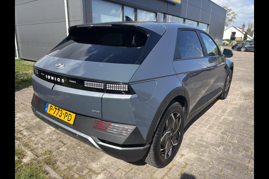 Hyundai IONIQ 5 Connect+ AWD 73kWh 292 PK | Elektrische Klep | 460 km Actieradius | 360 Camera | Full Option | SOH 100% | Memory seats