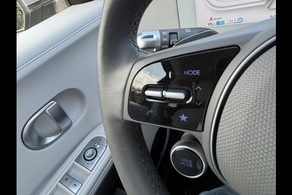 Hyundai IONIQ 5 Connect+ AWD 73kWh 292 PK | Elektrische Klep | 460 km Actieradius | 360 Camera | Full Option | SOH 100% | Memory seats