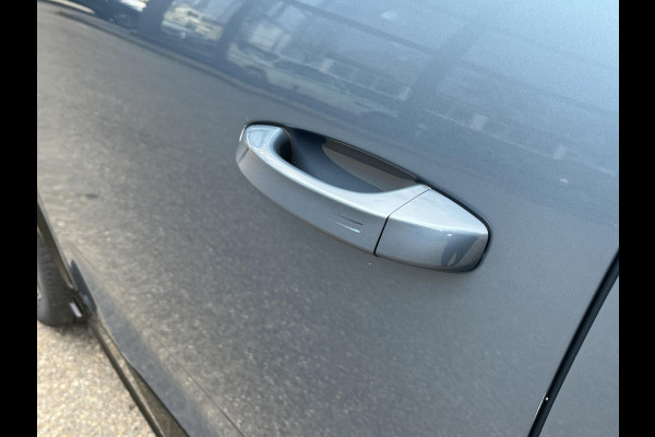 Peugeot E-5008 GT 73 kWh SOH 95%| 7 PERSOONS | COMPLEET UITGEVOERD| STOEL VENTILATIE |WARMTEPOMP| ADAPTIEVE CRUISE CONTROL | 360° CAMERA | ACHTERBANK VERWARMD |STOEL+ STUURVERWARMING| MEMORY STOEL MET MASSAGE| DODE HOEK SENSOR| ELEKTRISCHE ACHTERKLEP