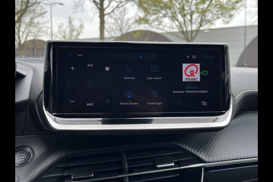 Peugeot e-2008 EV GT 54 kWh WARMTEPOMP| ACHTERUITRIJCAMERA| RIJSTROOK-ASSISTENT| APPLE CARPLAY/ ANDROID AUTO| FABRIEKSGARANTIE PEUGEOT TOT 02-2027| 17.000KM!|