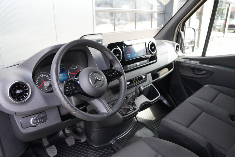 Mercedes-Benz Sprinter 315 1.9 CDI L2H2 RWD Pro 150pk - Trekhaak - Blindspot - LED - Stoelverwarming - Navi - Rijklaar