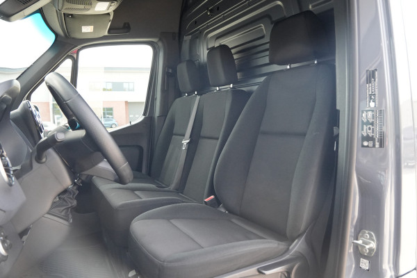 Mercedes-Benz Sprinter 315 1.9 CDI L2H2 RWD Pro 150pk - Trekhaak - Blindspot - LED - Stoelverwarming - Navi - Rijklaar
