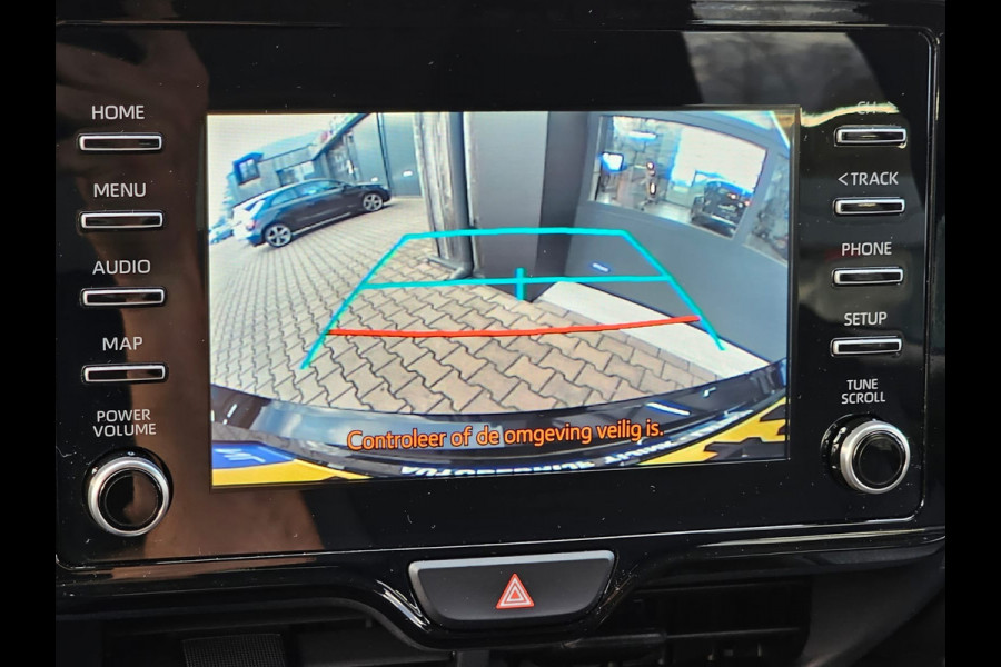 Toyota Yaris 1.5 VVT-i Dynamic | Airco | Navi | Keyless | Lane Assist | Adaptive Cruise | All-seasons | Camera |