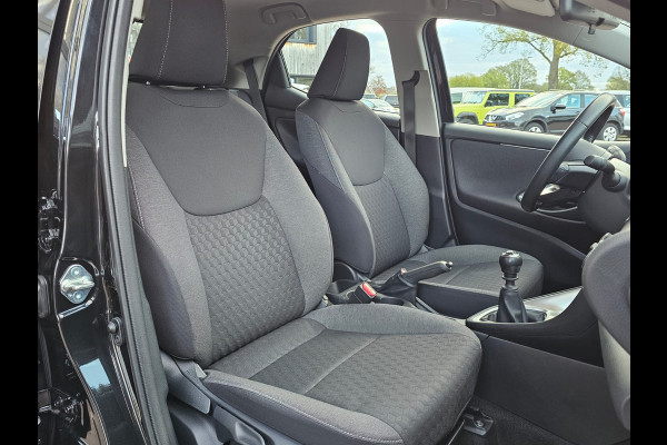 Toyota Yaris 1.5 VVT-i Dynamic | Airco | Navi | Keyless | Lane Assist | Adaptive Cruise | All-seasons | Camera |