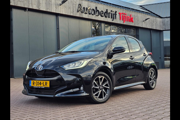 Toyota Yaris 1.5 VVT-i Dynamic | Airco | Navi | Keyless | Lane Assist | Adaptive Cruise | All-seasons | Camera |