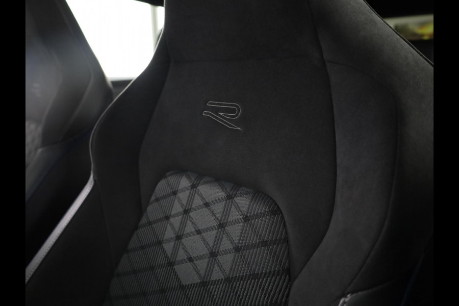 Volkswagen Golf variant R-Line-Edition 1.5 eTSI 116 pk Automaat (DSG) | Verlengde garantie | Navigatie | Parkeersensoren | Rondomzicht camera | Stoelverwarming | Matrix LED koplampen | R-Line |