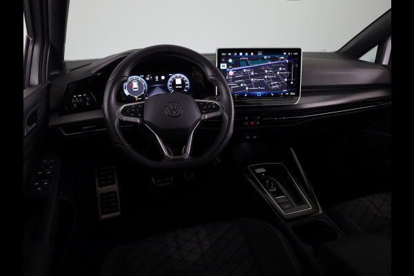 Volkswagen Golf variant R-Line-Edition 1.5 eTSI 116 pk Automaat (DSG) | Verlengde garantie | Navigatie | Parkeersensoren | Rondomzicht camera | Stoelverwarming | Matrix LED koplampen | R-Line |