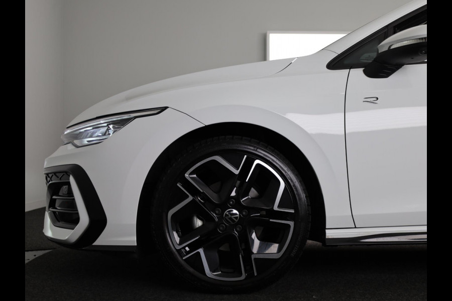 Volkswagen Golf variant R-Line-Edition 1.5 eTSI 116 pk Automaat (DSG) | Verlengde garantie | Navigatie | Parkeersensoren | Rondomzicht camera | Stoelverwarming | Matrix LED koplampen | R-Line |