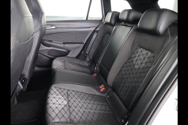 Volkswagen Golf variant R-Line-Edition 1.5 eTSI 116 pk Automaat (DSG) | Verlengde garantie | Navigatie | Parkeersensoren | Rondomzicht camera | Stoelverwarming | Matrix LED koplampen | R-Line |