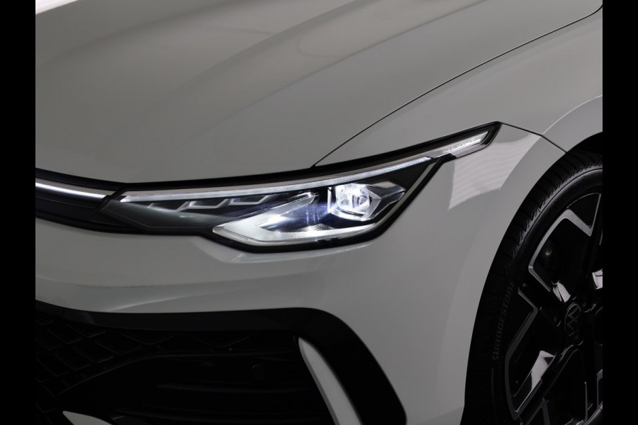 Volkswagen Golf variant R-Line-Edition 1.5 eTSI 116 pk Automaat (DSG) | Verlengde garantie | Navigatie | Parkeersensoren | Rondomzicht camera | Stoelverwarming | Matrix LED koplampen | R-Line |