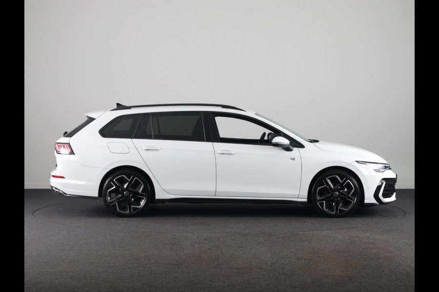 Volkswagen Golf variant R-Line-Edition 1.5 eTSI 116 pk Automaat (DSG) | Verlengde garantie | Navigatie | Parkeersensoren | Rondomzicht camera | Stoelverwarming | Matrix LED koplampen | R-Line |