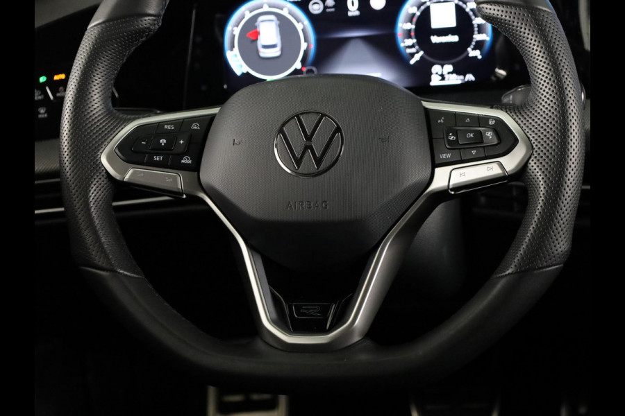 Volkswagen Golf variant R-Line-Edition 1.5 eTSI 116 pk Automaat (DSG) | Verlengde garantie | Navigatie | Parkeersensoren | Rondomzicht camera | Stoelverwarming | Matrix LED koplampen | R-Line |