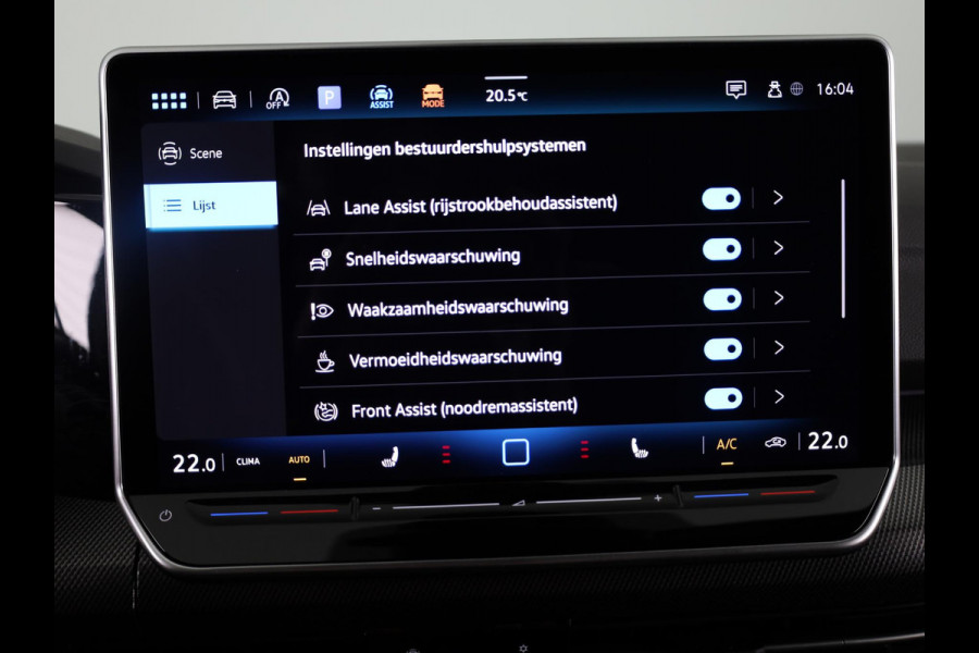 Volkswagen Golf variant R-Line-Edition 1.5 eTSI 116 pk Automaat (DSG) | Verlengde garantie | Navigatie | Parkeersensoren | Rondomzicht camera | Stoelverwarming | Matrix LED koplampen | R-Line |