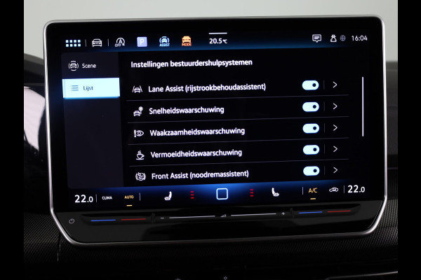 Volkswagen Golf variant R-Line-Edition 1.5 eTSI 116 pk Automaat (DSG) | Verlengde garantie | Navigatie | Parkeersensoren | Rondomzicht camera | Stoelverwarming | Matrix LED koplampen | R-Line |