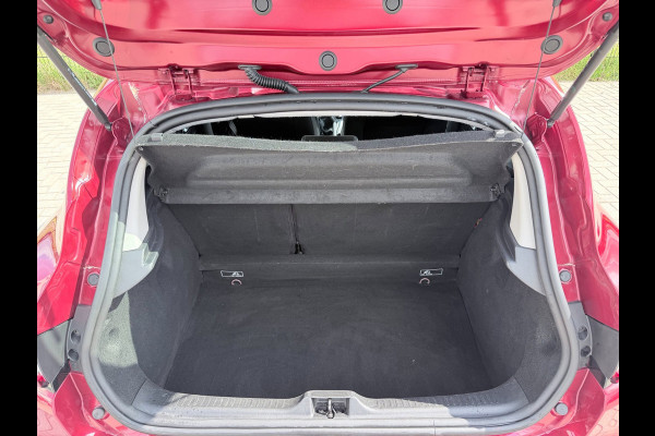 Renault Clio 0.9 TCe Intens | PDC | Trekhaak | Navi |