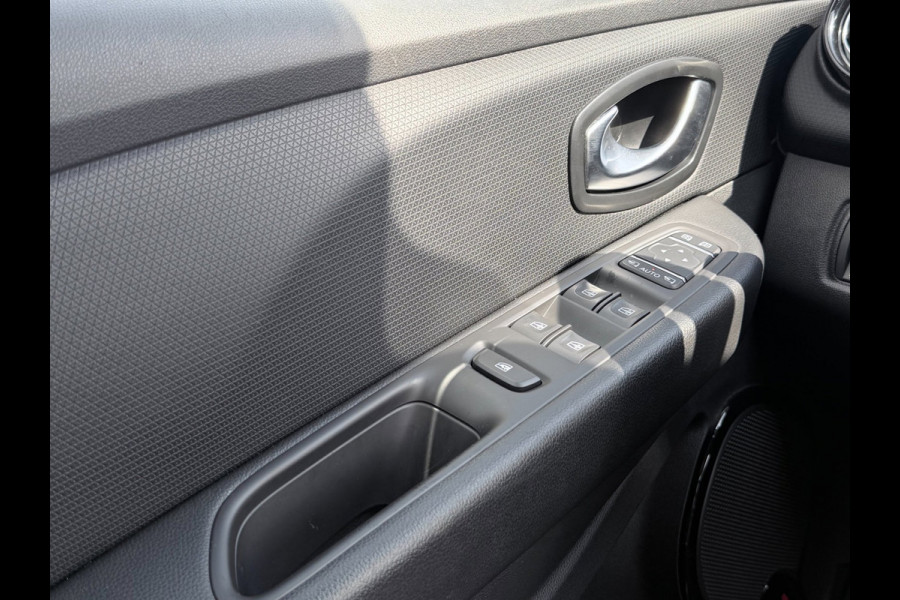 Renault Clio 0.9 TCe Intens | PDC | Trekhaak | Navi |