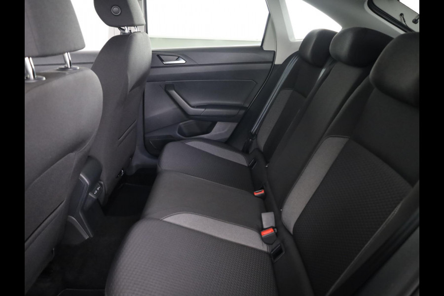 Volkswagen Taigo 1.0 TSI Oranje Edition 95PK | Navigatie | Camera | Keyless entry | Verlengde garantie