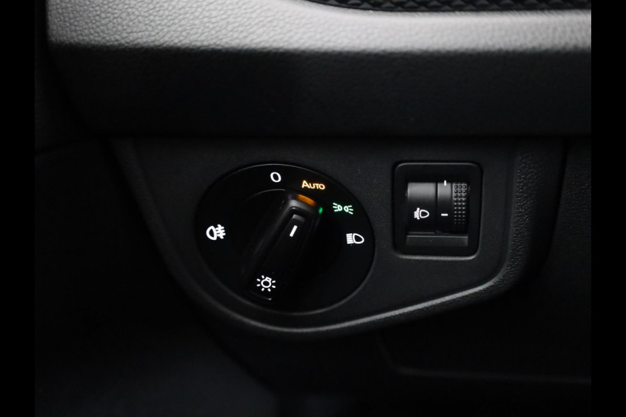 Volkswagen Taigo 1.0 TSI Oranje Edition 95PK | Navigatie | Camera | Keyless entry | Verlengde garantie