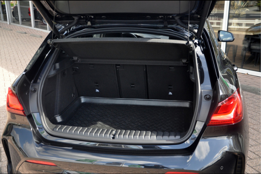 BMW 1-serie 118i High Executive M-Sport | Zeer mooie staat! | Head-Up | Camera
