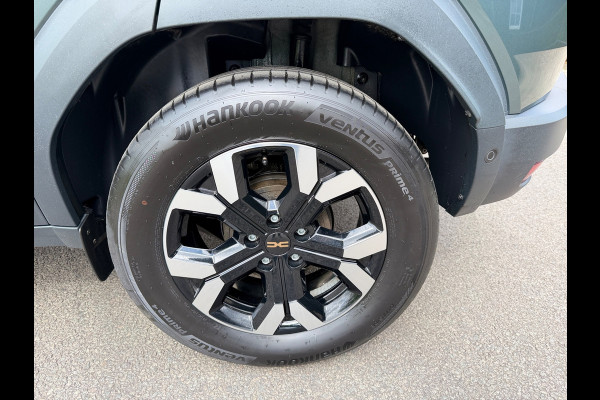 Dacia Duster 1.6 Hybrid 140 Extreme 360" CAMERA CARLAY NAVI STOEL/ VERW. LED-XENON