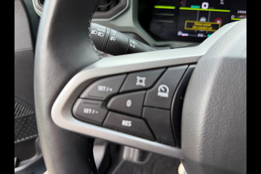 Dacia Duster 1.6 Hybrid 140 Extreme 360" CAMERA CARLAY NAVI STOEL/ VERW. LED-XENON