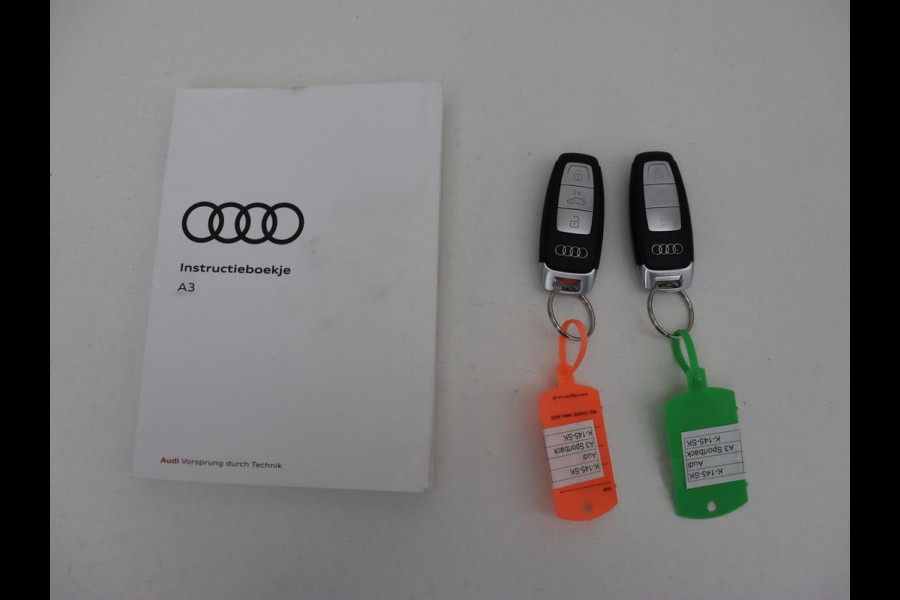 Audi A3 30 TFSI Business edition | Carplay | Sportstoelen | Virtual Cockpit | Full LED | Audi Sound | Climate control | Bluetooth | Cruise control | Parkeerhulp | Sportstuur