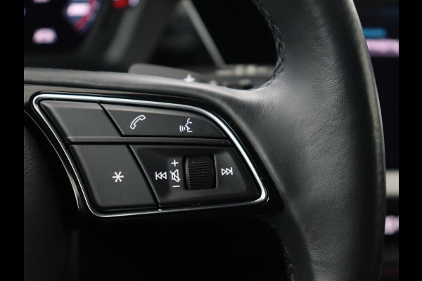 Audi A3 30 TFSI Business edition | Carplay | Sportstoelen | Virtual Cockpit | Full LED | Audi Sound | Climate control | Bluetooth | Cruise control | Parkeerhulp | Sportstuur