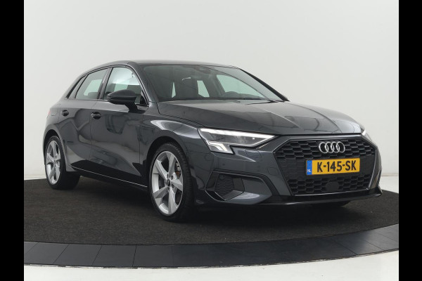 Audi A3 30 TFSI Business edition | Carplay | Sportstoelen | Virtual Cockpit | Full LED | Audi Sound | Climate control | Bluetooth | Cruise control | Parkeerhulp | Sportstuur
