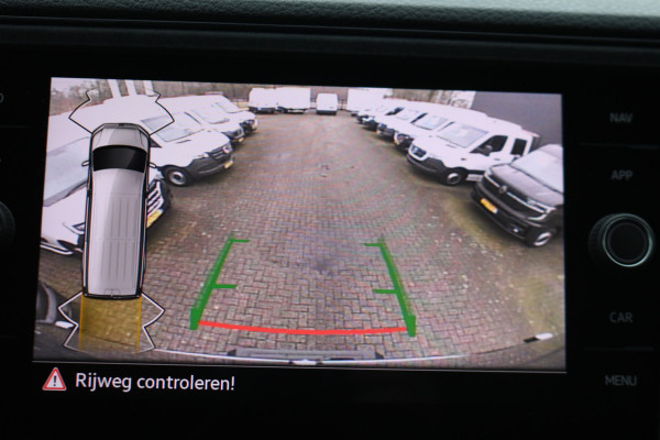 Volkswagen Crafter 2.0 TDI 177pk L3 H3 Automaat Airco Navigatie Camera Led Chauffeurstoel