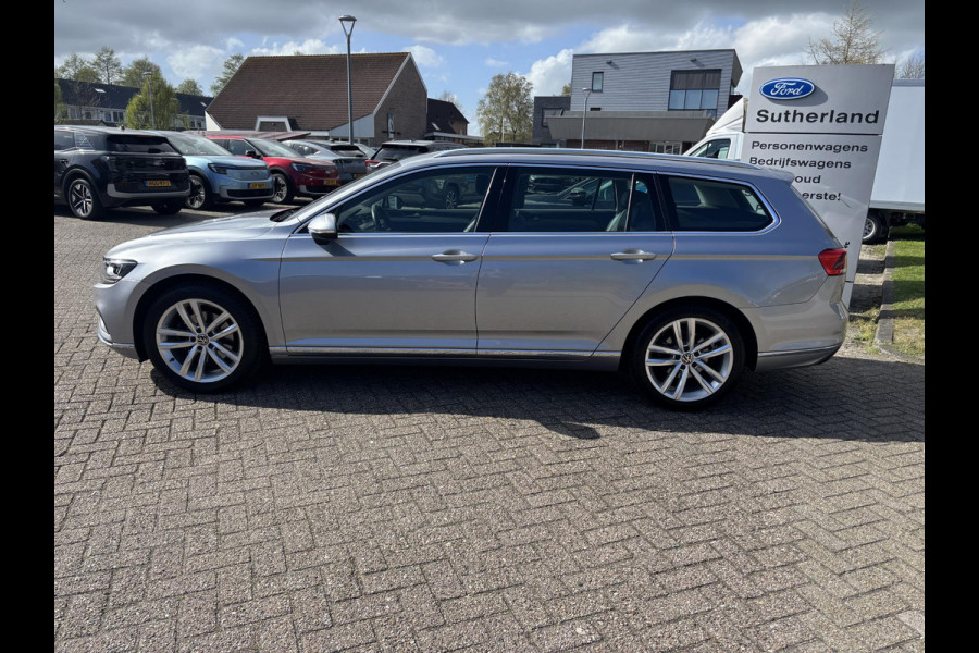 Volkswagen Passat 1.5 TSI R-Line Business + 150pk Adaptieve Cruise | Elektrische Achterklep | Stoelverwarming
