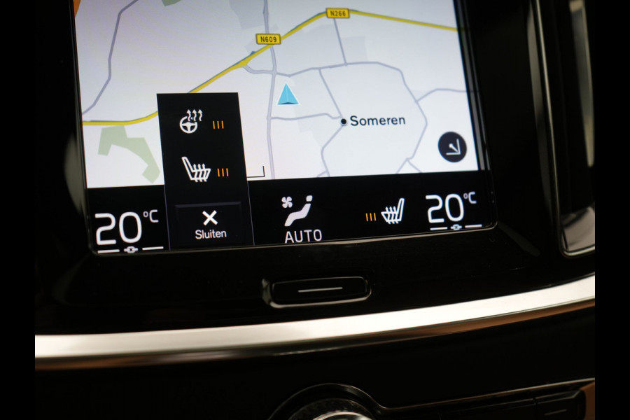 Volvo V60 T8 Twin Engine AWD Inscription PHEV 390pk | Panodak | Lederen Sportstoelen & Stuur Verwarmd | Apple Carplay | Navigatie | Cruise Control | Virtual | Achterbank Verwarmd | 18"L.M | Plug In Hybrid |