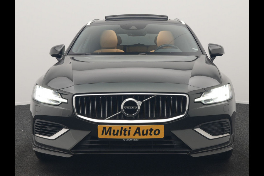 Volvo V60 T8 Twin Engine AWD Inscription PHEV 390pk | Panodak | Lederen Sportstoelen & Stuur Verwarmd | Apple Carplay | Navigatie | Cruise Control | Virtual | Achterbank Verwarmd | 18"L.M | Plug In Hybrid |