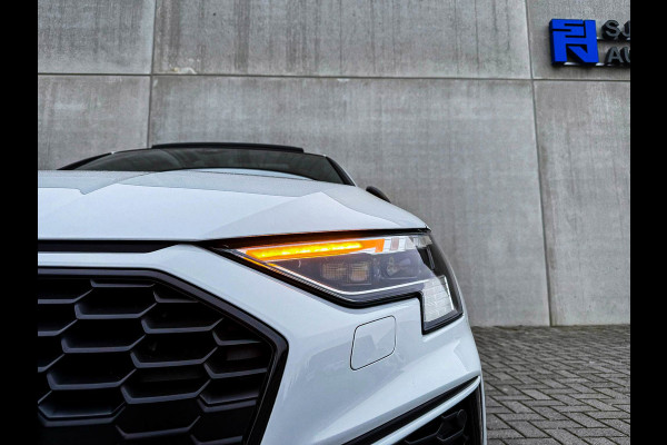 Audi A3 Sportback 40TFSI e 204pk S-Tronic Competition S Edition S-Line Pano|S-Kuipstoel|Ambiance|Matrix|Virtual|ACC|Camera|B&O|S3!