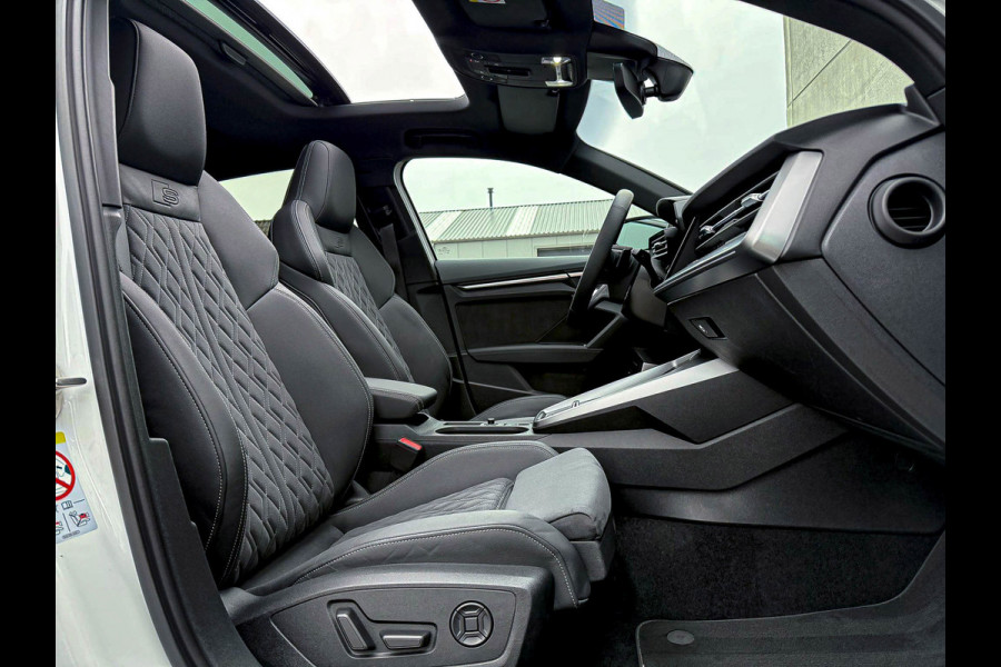 Audi A3 Sportback 40TFSI e 204pk S-Tronic Competition S Edition S-Line Pano|S-Kuipstoel|Ambiance|Matrix|Virtual|ACC|Camera|B&O|S3!