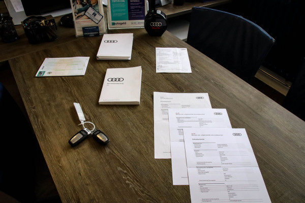 Audi A3 Sportback 40TFSI e 204pk S-Tronic Competition S Edition S-Line Pano|S-Kuipstoel|Ambiance|Matrix|Virtual|ACC|Camera|B&O|S3!