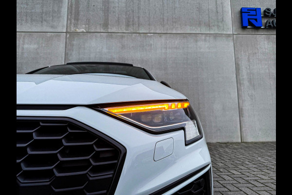 Audi A3 Sportback 40TFSI e 204pk S-Tronic Competition S Edition S-Line Pano|S-Kuipstoel|Ambiance|Matrix|Virtual|ACC|Camera|B&O|S3!
