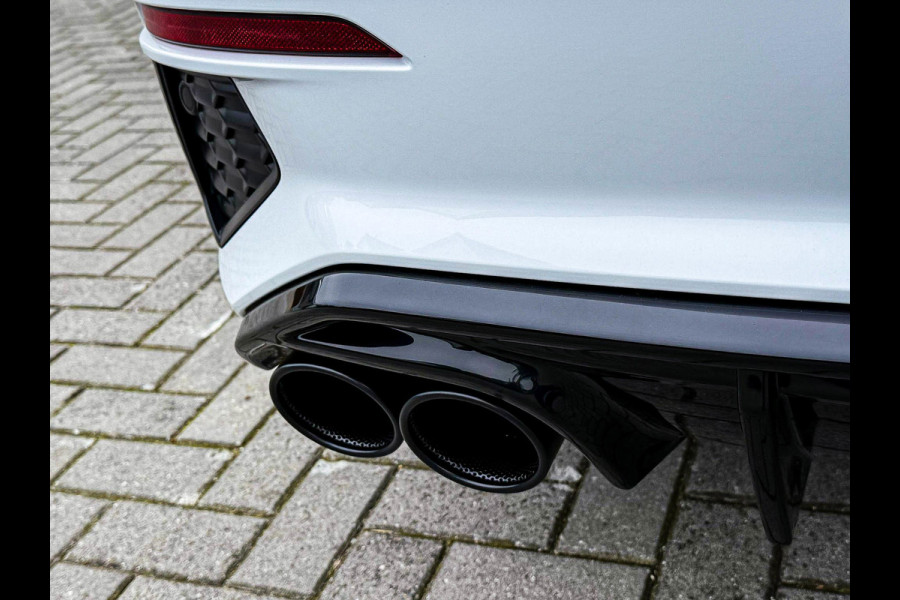 Audi A3 Sportback 40TFSI e 204pk S-Tronic Competition S Edition S-Line Pano|S-Kuipstoel|Ambiance|Matrix|Virtual|ACC|Camera|B&O|S3!