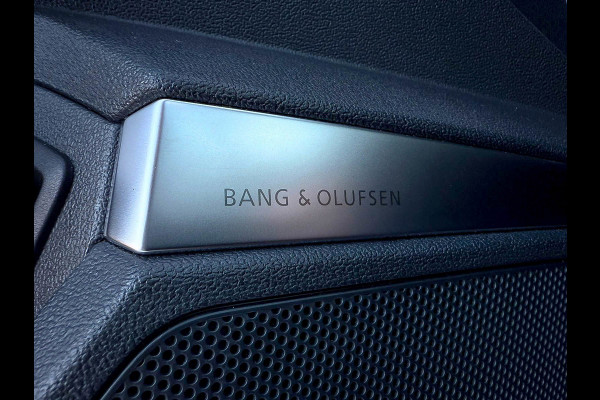 Audi A3 Sportback 40TFSI e 204pk S-Tronic Competition S Edition S-Line Pano|S-Kuipstoel|Ambiance|Matrix|Virtual|ACC|Camera|B&O|S3!